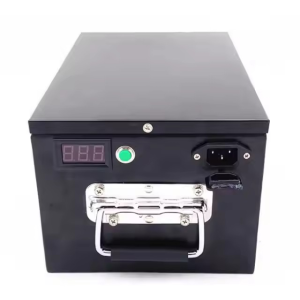 د AGV سمارټ روبوټ لپاره 60V 100Ah LiFePO4 لیتیم آیون بیټرۍ